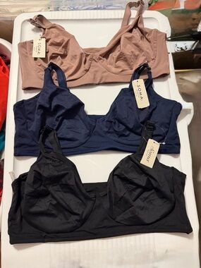 Soma Soft Support Underwire Bra Trio in Black, Navy, Taupe